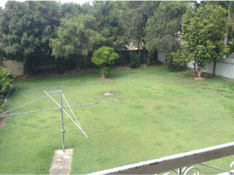 8 Williams Street, Redcliffe QLD 4020