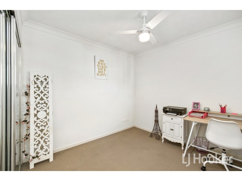 2/69 John Street, Redcliffe QLD 4020