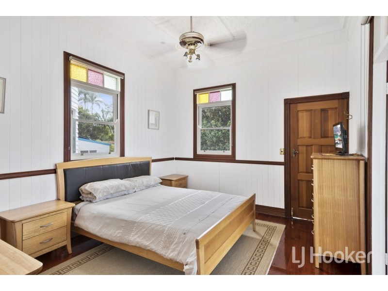 43 Coronation Avenue, Beachmere QLD 4510