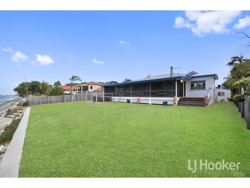 43 Coronation Avenue, Beachmere QLD 4510