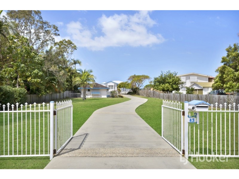 43 Coronation Avenue, Beachmere QLD 4510