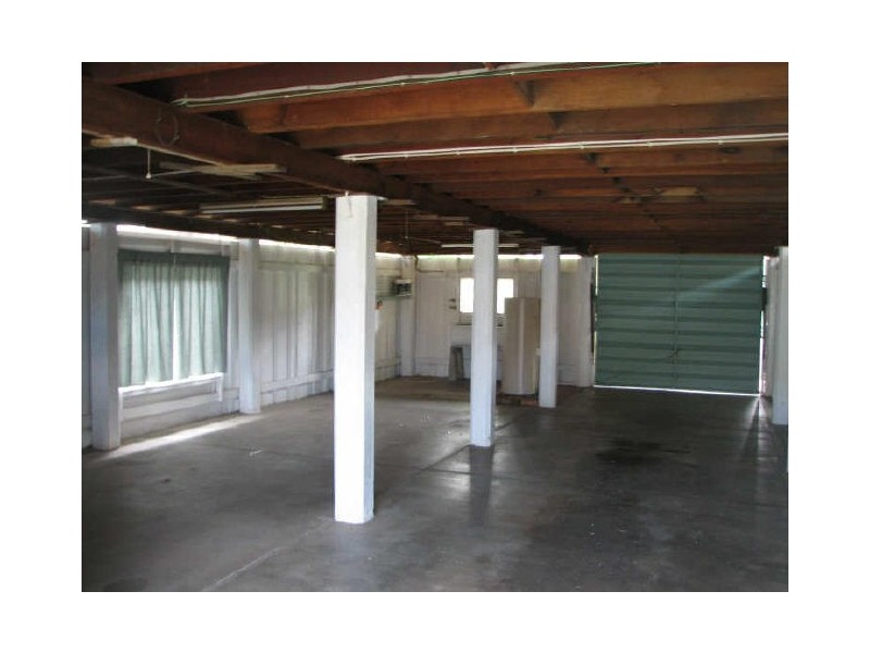 16 Frank Street, Scarborough QLD 4020