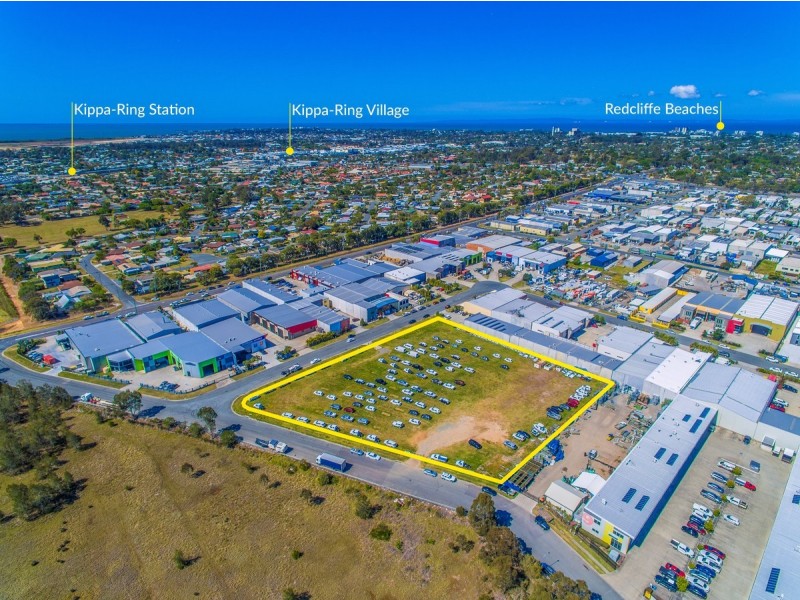 35 Redcliffe Gardens Drive, Clontarf QLD 4019