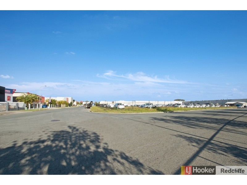 35 Redcliffe Gardens Drive, Clontarf QLD 4019