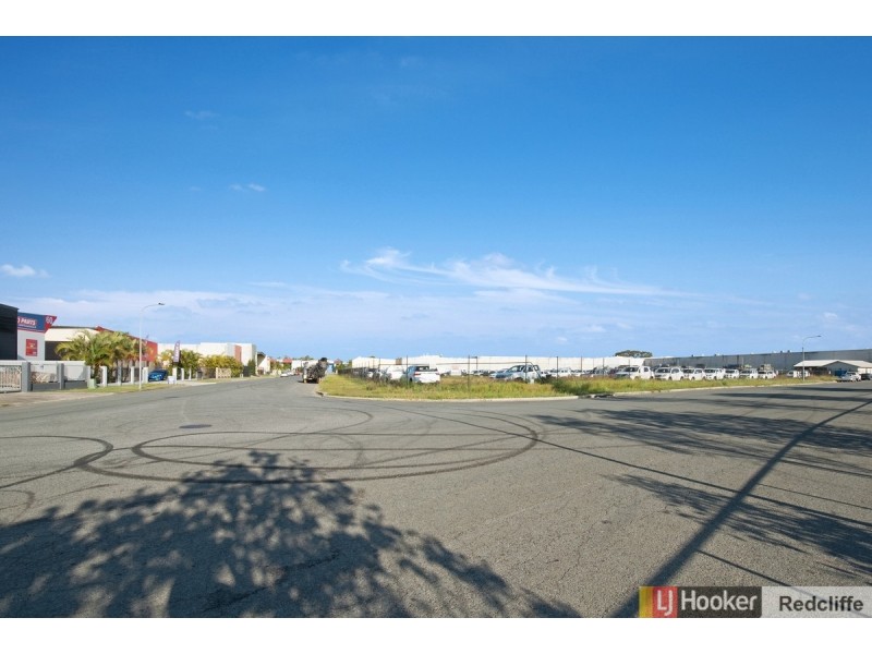 35 Redcliffe Gardens Drive, Clontarf QLD 4019