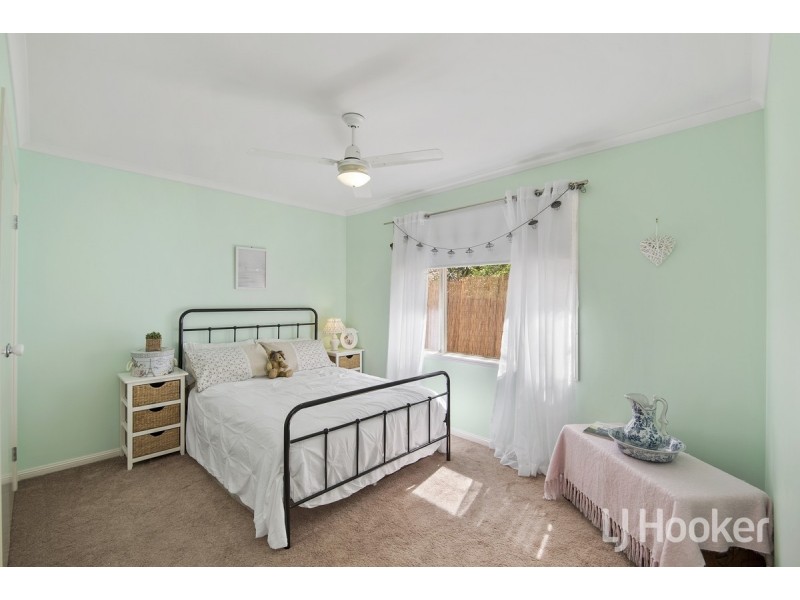 8 Vincent Court, Deception Bay QLD 4508