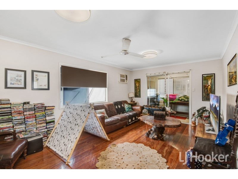 96 Mein Street, Scarborough QLD 4020