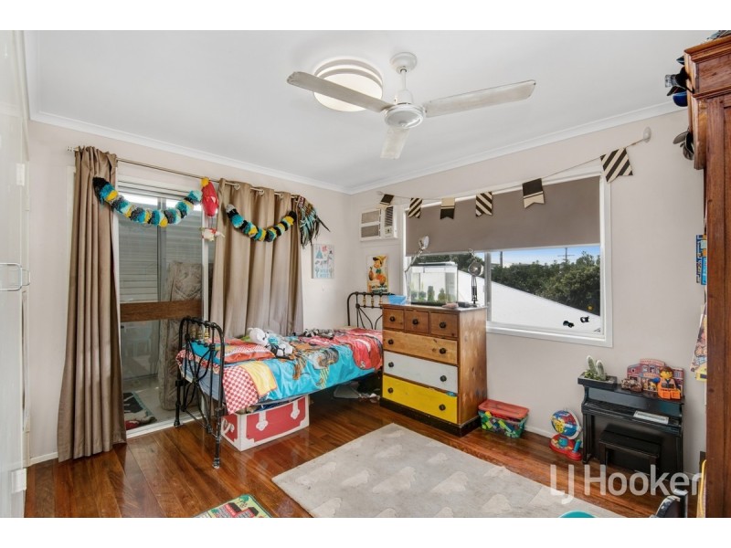 96 Mein Street, Scarborough QLD 4020