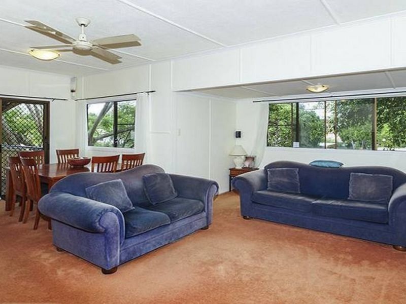 68 Georgina Street, Woody Point QLD 4019