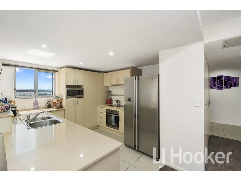 17/5 Lilla Street, Woody Point QLD 4019