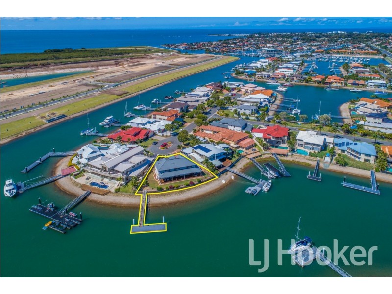 1 Wildfire Court, Newport QLD 4020