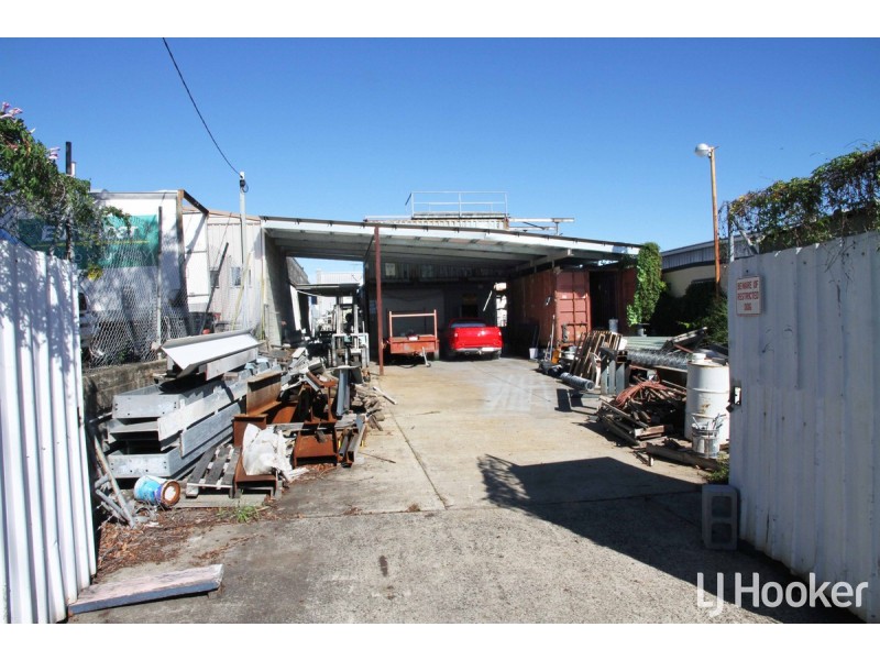 28 Cameron Street, Clontarf QLD 4019