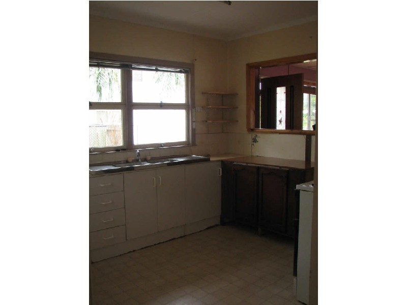 18 Joyce Street, Redcliffe QLD 4020