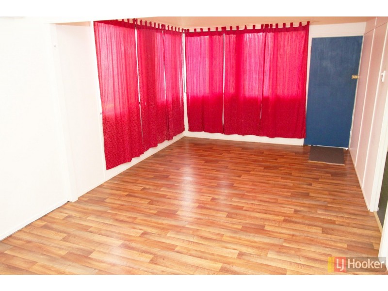 33 James Street, Scarborough QLD 4020