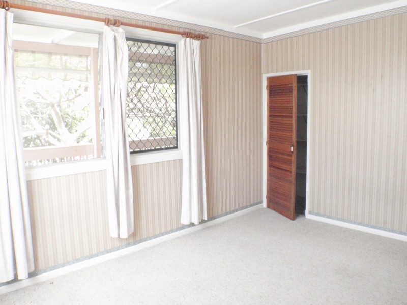 29 Robertson Avenue, Margate QLD 4019
