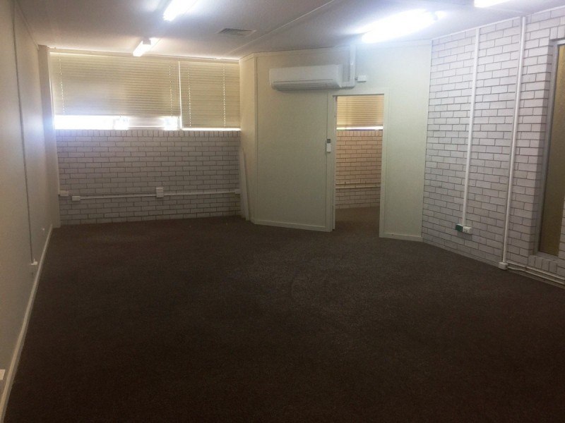 Suite 6/137 Sutton Street, Redcliffe QLD 4020