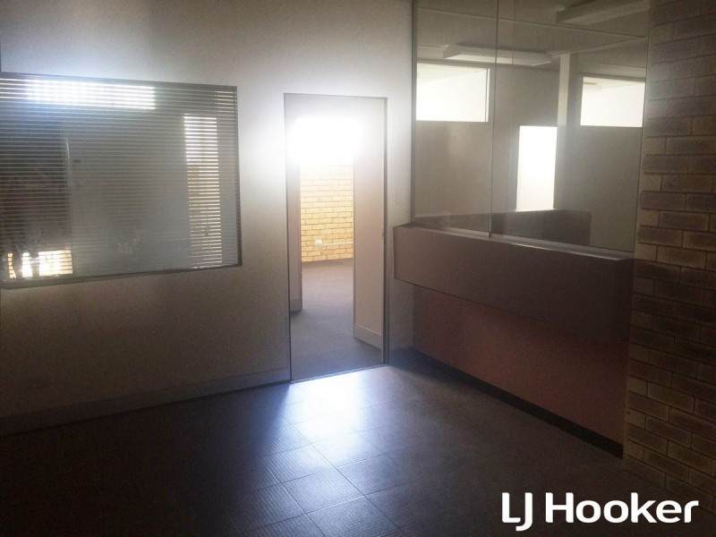 Level 1, Suite 1/3 Violet Street, Redcliffe QLD 4020