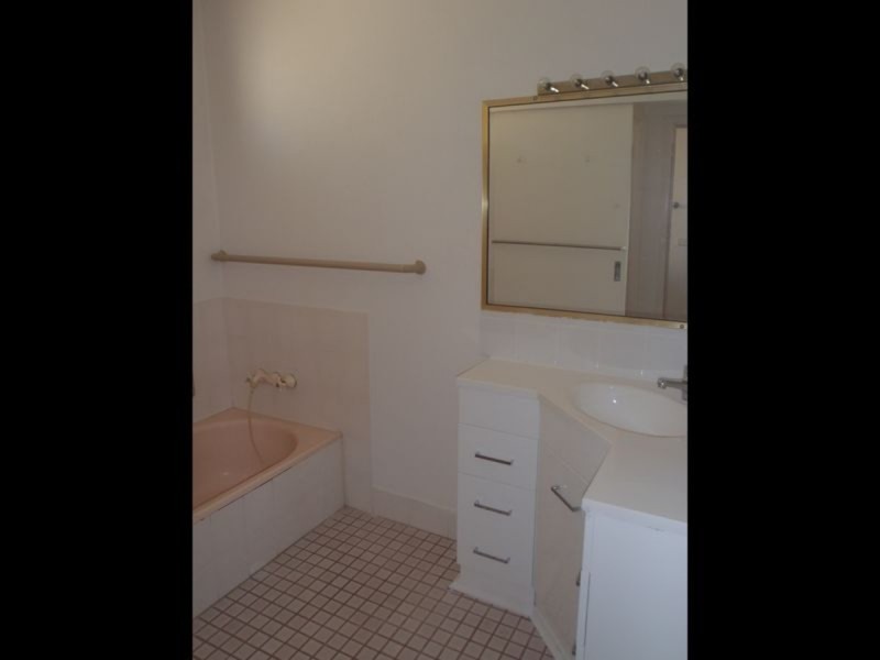 381 Scarborough Road, Scarborough QLD 4020