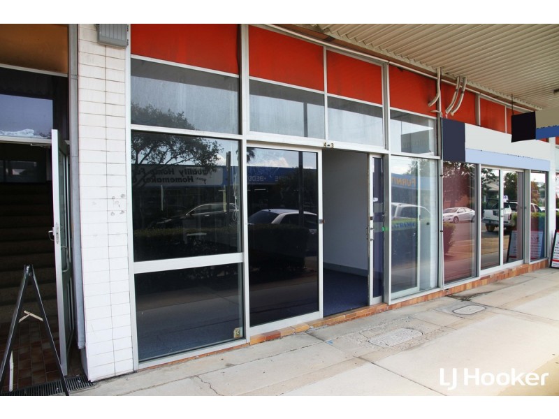 Shop 4/3 Violet Street, Redcliffe QLD 4020