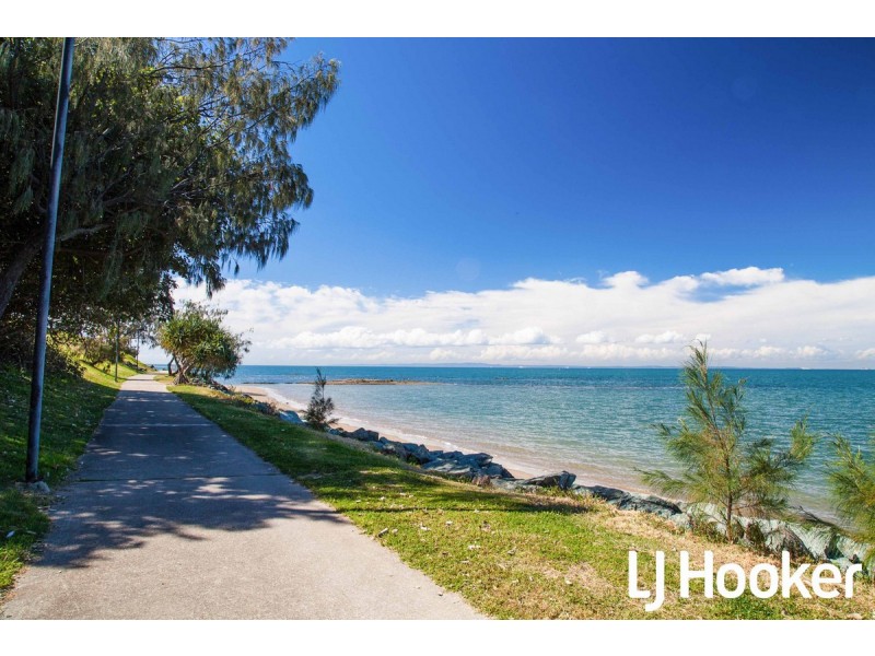 3/10 Caroline Street, Woody Point QLD 4019