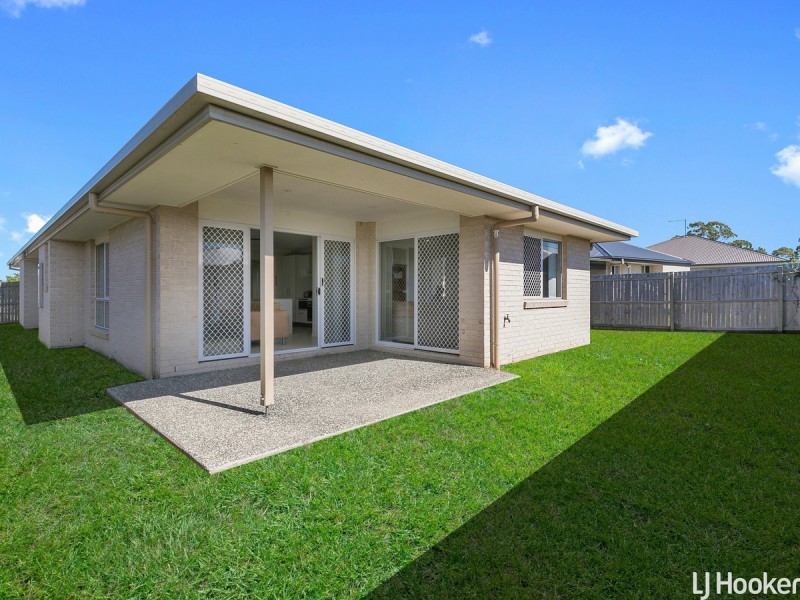 33 Bangalow Street, Morayfield QLD 4506