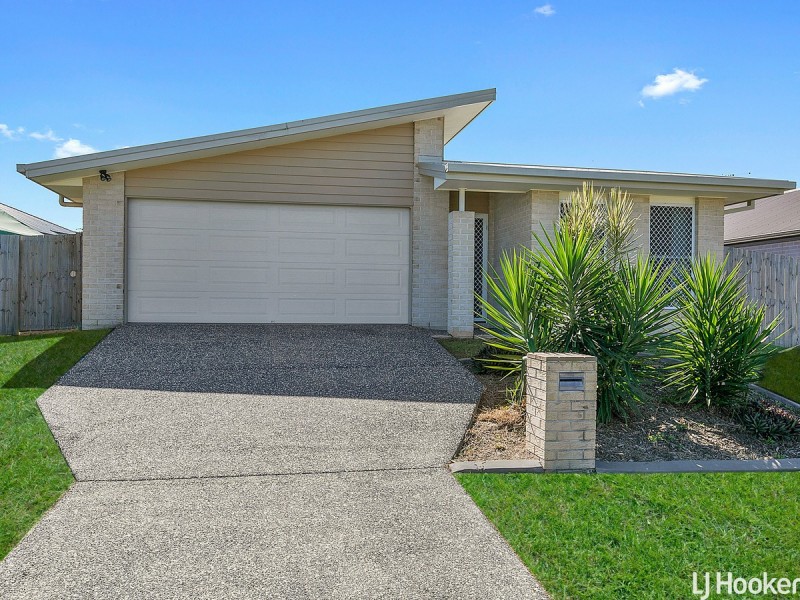 33 Bangalow Street, Morayfield QLD 4506