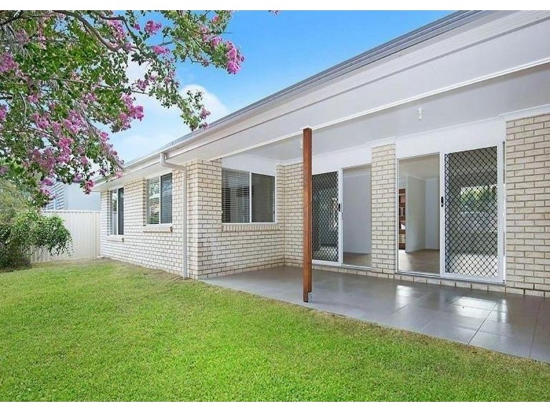 2 Mein Street, Scarborough QLD 4020