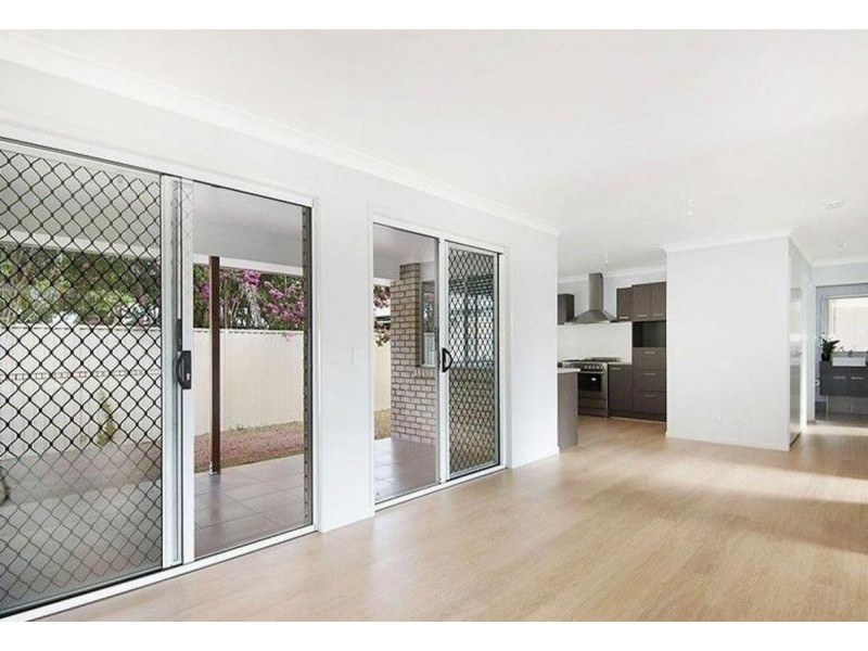 2 Mein Street, Scarborough QLD 4020