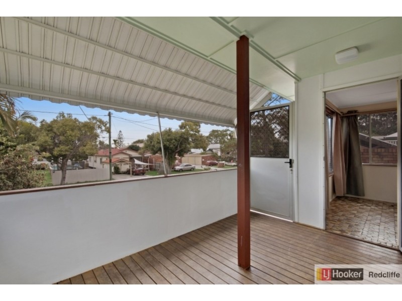 8 Short Street, Woody Point QLD 4019