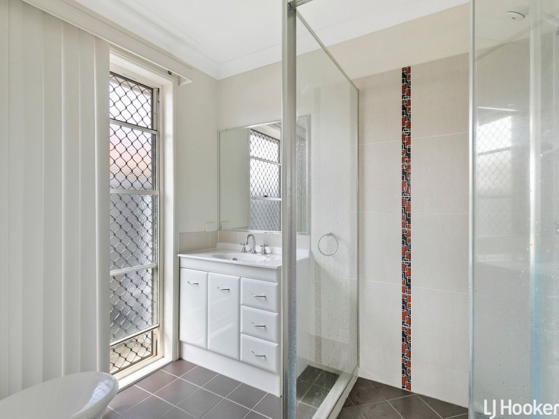 5 Jemma Street, Rothwell QLD 4022