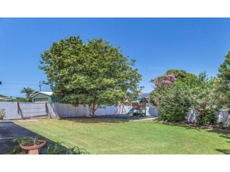 4 Windsor Street, Margate QLD 4019