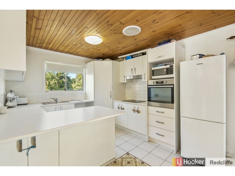27 Robertson Avenue, Margate QLD 4019