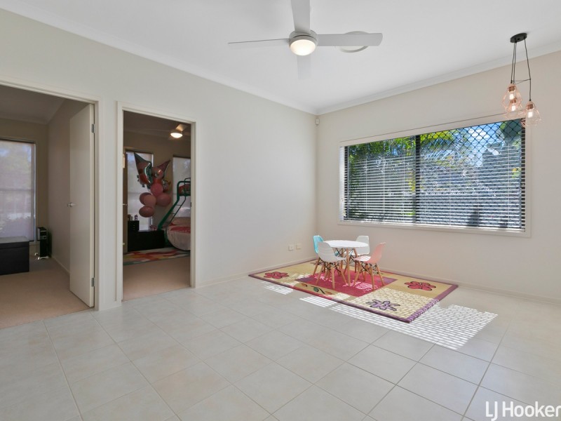 4 Wallaroo Circuit, North Lakes QLD 4509