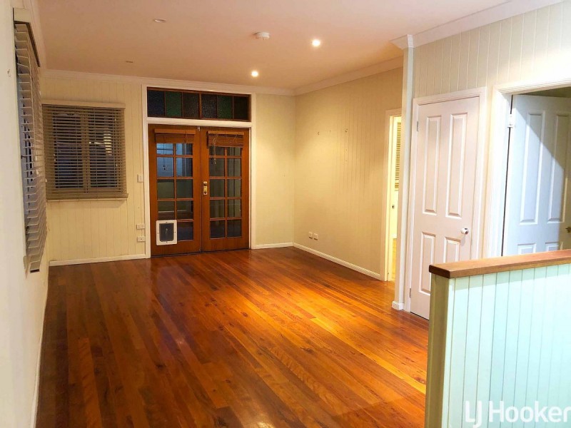 14 Lucas Street, Scarborough QLD 4020