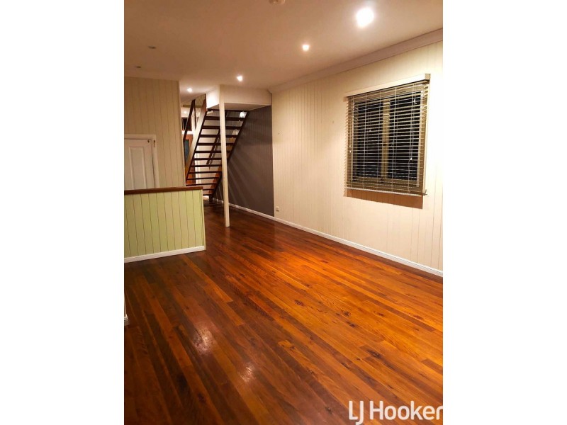 14 Lucas Street, Scarborough QLD 4020