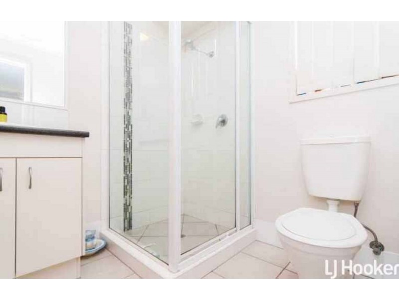 2/14 Oakwood Road, Warner QLD 4500