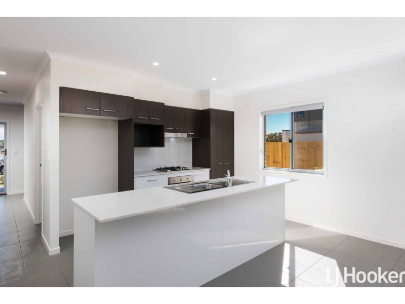 22 Morna Street, Newport QLD 4020