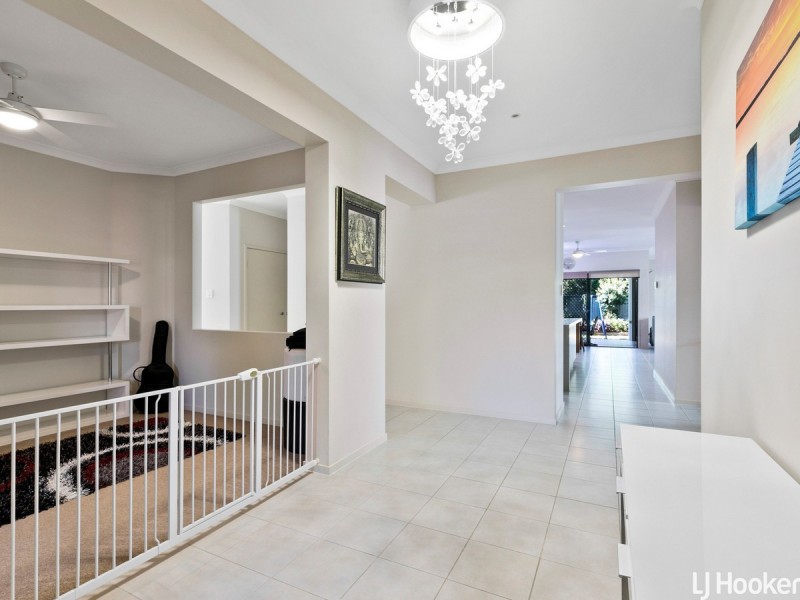 4 Wallaroo Circuit, North Lakes QLD 4509