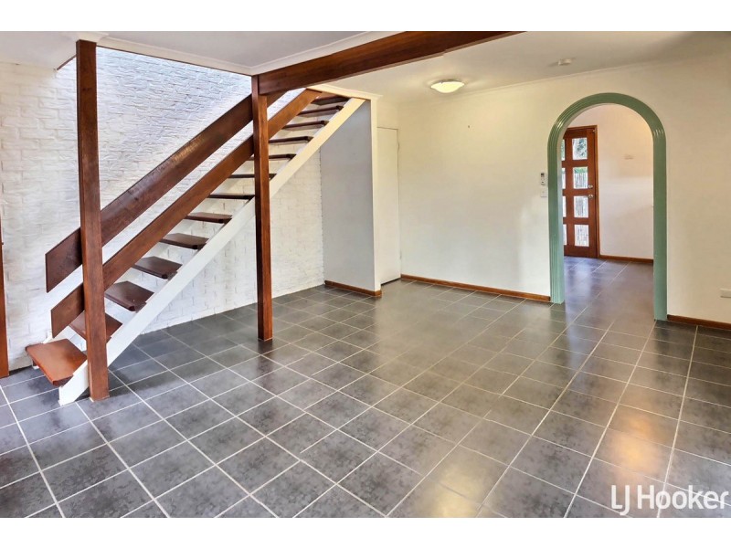 5/36 Georgina Street, Woody Point QLD 4019