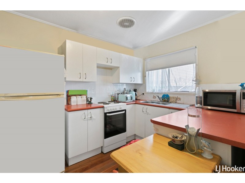 94 Sportsground Street, Redcliffe QLD 4020