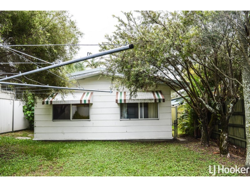 2 Gertrude Street, Redcliffe QLD 4020
