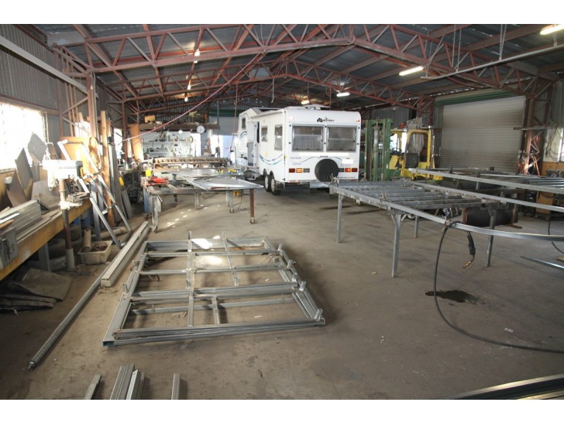 13 Brewer Street, Clontarf QLD 4019