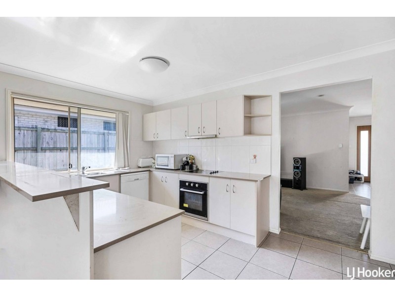 5 Arakoon Court, Rothwell QLD 4022