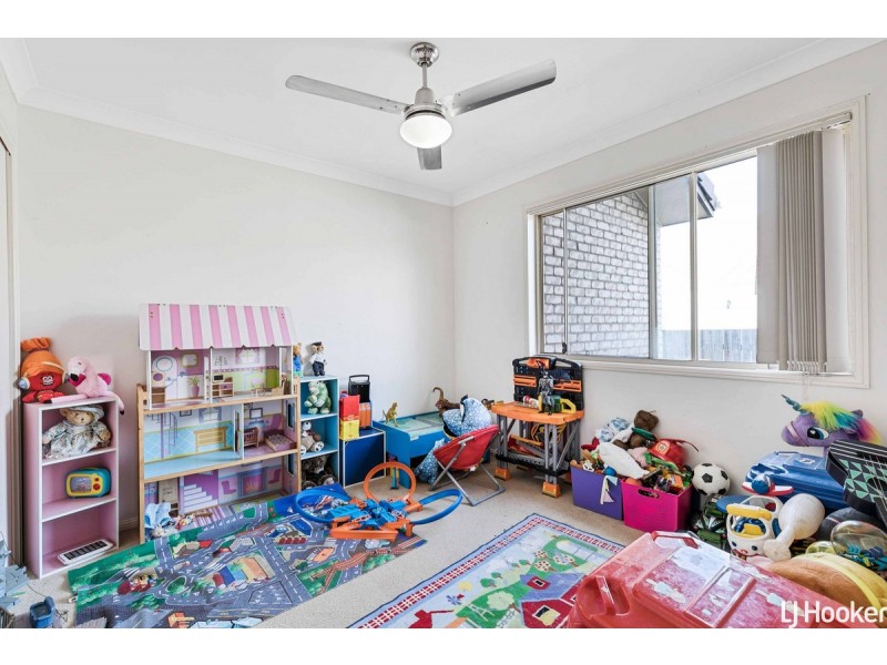 5 Arakoon Court, Rothwell QLD 4022