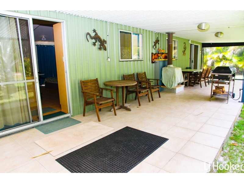 91 The Strand, Bulwer QLD 4025