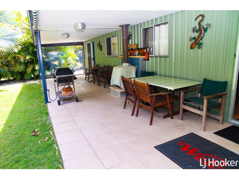 91 The Strand, Bulwer QLD 4025