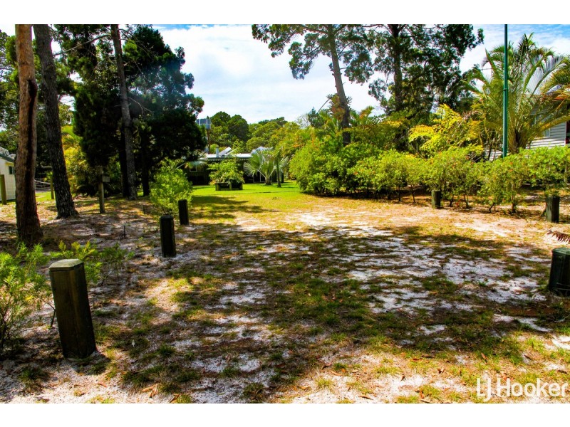 91 The Strand, Bulwer QLD 4025