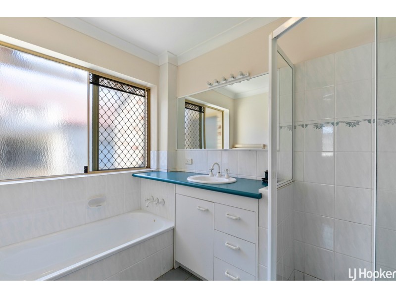 6/20 Meredith Street, Redcliffe QLD 4020