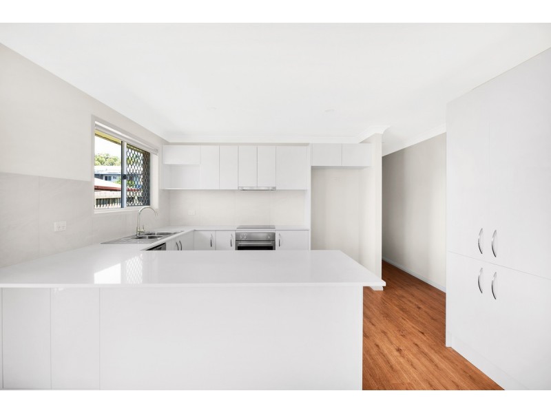 155 Anzac Avenue, Redcliffe QLD 4020