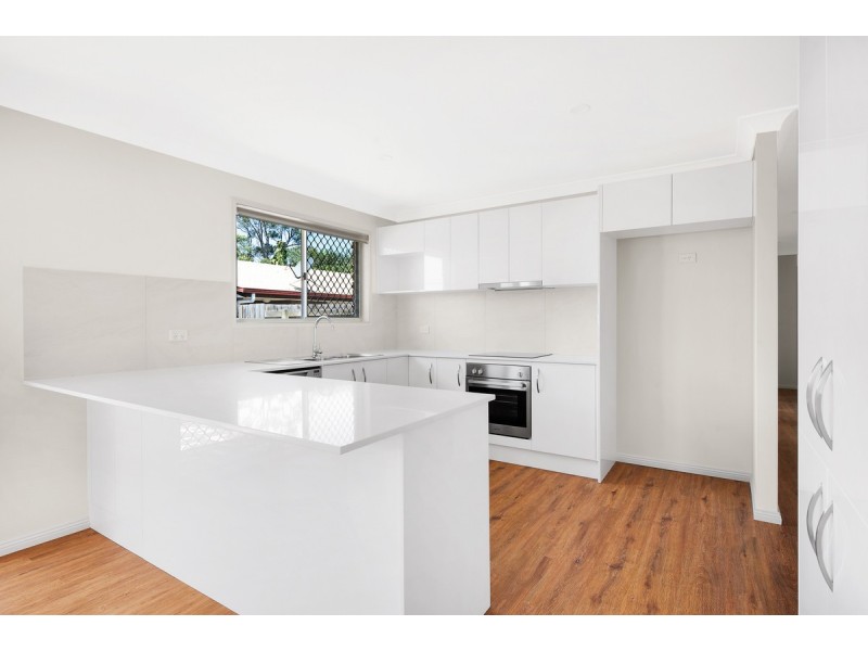 155 Anzac Avenue, Redcliffe QLD 4020